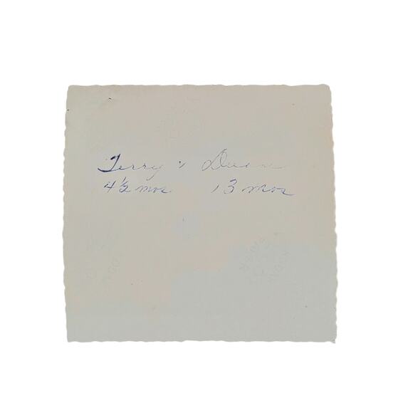 Vtg Cute Infants Posing Together on Sofa Monochrome Photography Found Snapshot - Picture 2 of 4